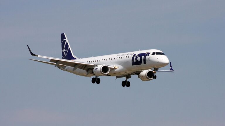 LOT Airline